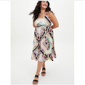 NWT. Torrid Sundress. Size: 2X. Cute!!